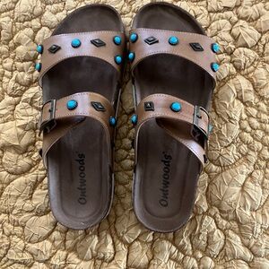 Ontwoods Brown Sandals with Blue Details
